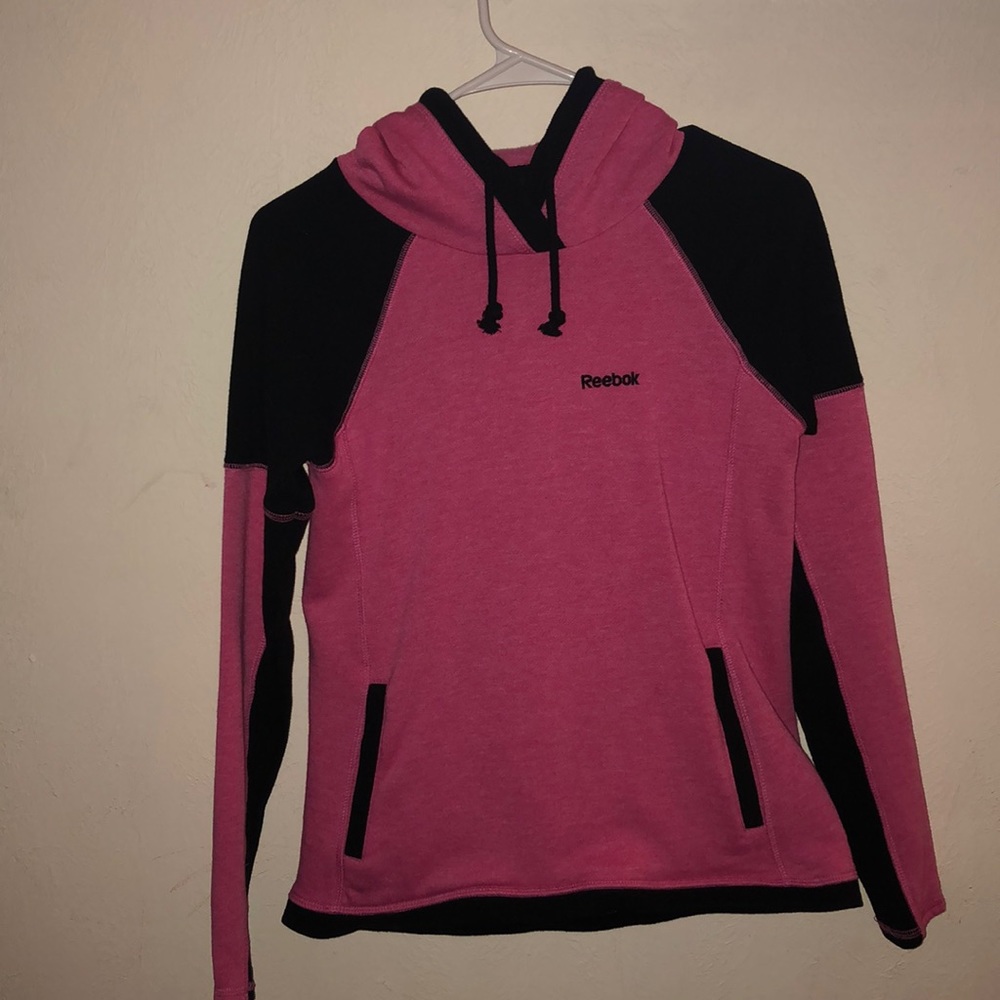 Reebok pullover